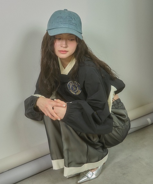 VIOLETTA(ヴィオレッタ)の「クロップドナイロンプルオーバー(その他トップス・レディース・レッド/ブラック/ライトブルー・FREE)」の14枚目の写真