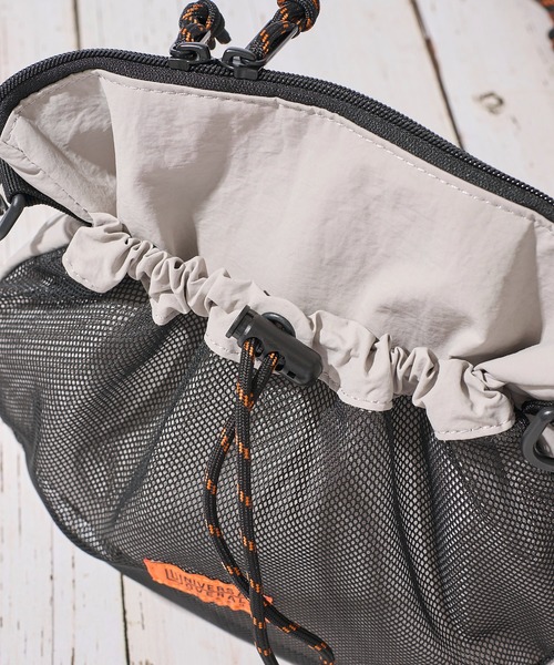 UNIVERSAL OVERALL(ユニバーサルオーバーオール)の「【UNIVERSAL OVERALL】FRONT MESH SHOULDER BAG / フロントメッシュショルダーバッグ(ショルダーバッグ・レディース・グレイッシュベージュ/ブラック/ブルー/オレンジ/モカ/ライトグレー・FREE)」の16枚目の写真