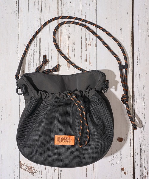[美品] UNIVERSAL OVERALL ショルダーバック UNIVERSAL OVERALL ショルダーバッグ 撥水ポリエステル フロント
