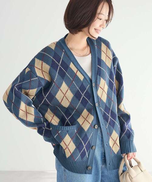 CRAFT STANDARD BOUTIQUE（クラフトスタンダードブティック）の「【ユニセックス】洗える/アーガイル柄カーディガン（カーディガン/ボレロ・レディース・アイボリー/ブラック/ブラウン/ブルー・L/M/XL）」の4枚目の写真