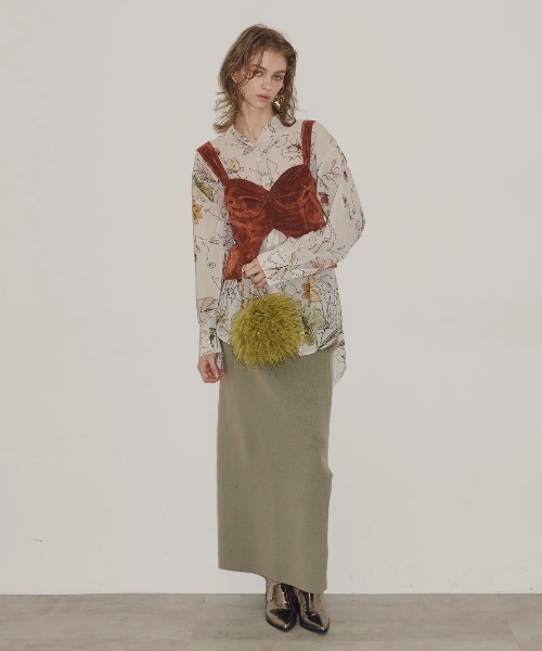 LA BELLE ETUDE（ラベルエチュード）の「オリジナルvintageフラワープリントリラックスシャツ（シャツ/ブラウス・レディース・ブラック/ホワイト/その他/ブラウン・FREE）」の5枚目の写真