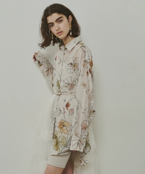 LA BELLE ETUDE（ラベルエチュード）の「オリジナルvintageフラワープリントリラックスシャツ（シャツ/ブラウス・レディース・ブラック/ホワイト/その他/ブラウン・FREE）」の22枚目の写真