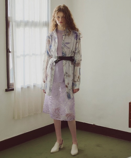 LA BELLE ETUDE（ラベルエチュード）の「オリジナルvintageフラワープリントリラックスシャツ（シャツ/ブラウス・レディース・ブラック/ホワイト/その他/ブラウン・FREE）」の7枚目の写真