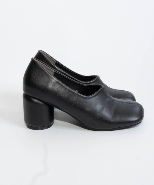 Fabby fabby（ファビィーファビィー）の「ラウンドスクエア丸ヒールパンプス（パンプス・レディース・シルバー/ブラック/モカ/ワインレッド・LARGE/MEDIUM/SMALL）」の19枚目の写真