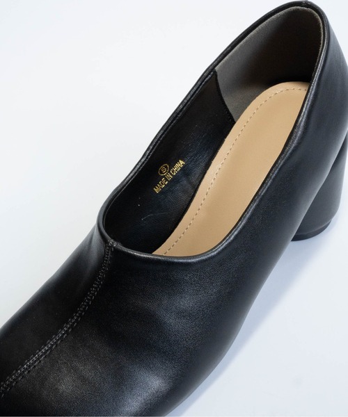 Fabby fabby（ファビィーファビィー）の「ラウンドスクエア丸ヒールパンプス（パンプス・レディース・シルバー/ブラック/モカ/ワインレッド・LARGE/MEDIUM/SMALL）」の15枚目の写真