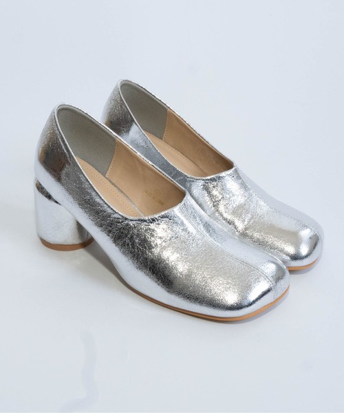 Fabby fabby（ファビィーファビィー）の「ラウンドスクエア丸ヒールパンプス（パンプス・レディース・シルバー/ブラック/モカ/ワインレッド・LARGE/MEDIUM/SMALL）」の13枚目の写真