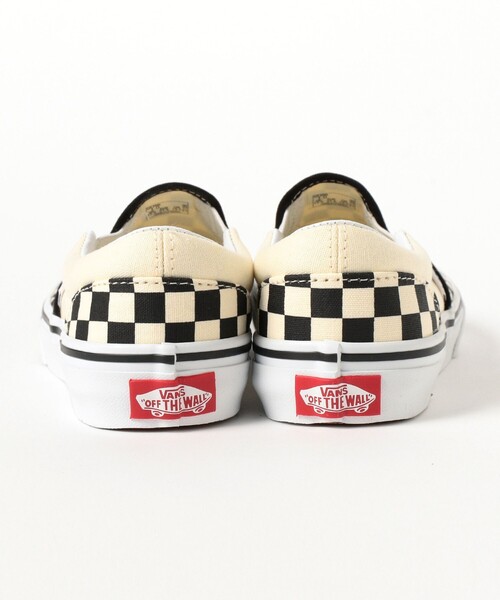 VANS(バンズ)の「VANS / クラシック スリッポン(16.5~21cm)(スリッポン・キッズ・ブラック/イエロー・11(16.5㎝)/12(17.5㎝)/13(18.5㎝)/2(20㎝)/3(21㎝)/1(19㎝))」の12枚目の写真