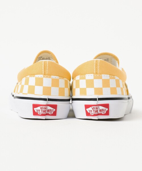 VANS(バンズ)の「VANS / クラシック スリッポン(16.5~21cm)(スリッポン・キッズ・ブラック/イエロー・11(16.5㎝)/12(17.5㎝)/13(18.5㎝)/2(20㎝)/3(21㎝)/1(19㎝))」の5枚目の写真