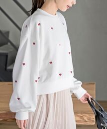 ハート刺繍裏毛ショート丈プルオーバー