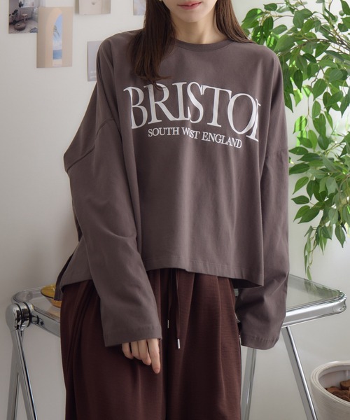 RU.TI.LE（ルチル）の「【RU.TI.LE】ビッグシルエットクルーロゴT（Tシャツ/カットソー・レディース・グレイッシュベージュ/チャコールグレー/ホワイト・MEDIUM）」の10枚目の写真