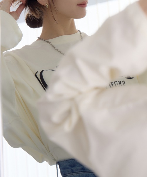 RU.TI.LE（ルチル）の「【RU.TI.LE】ビッグシルエットクルーロゴT（Tシャツ/カットソー・レディース・グレイッシュベージュ/チャコールグレー/ホワイト・MEDIUM）」の19枚目の写真