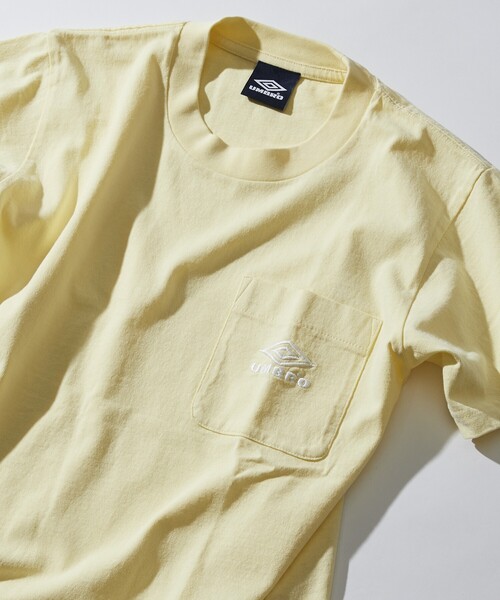 UMBRO（アンブロ）の「UMBRO/アンブロ 別注 Pigment Dye Pocket S/S Tee/ピグメントダイ ポケット ショートスリーブ Tシャツ（Tシャツ/カットソー・メンズ・スミクロ/レモンイエロー/オフホワイト・MEDIUM/LARGE/X-LARGE）」の2枚目の写真
