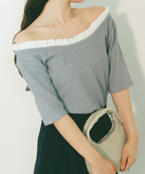 バイカラーフリルトップス/2WAY/オフショル着用可（Tシャツ