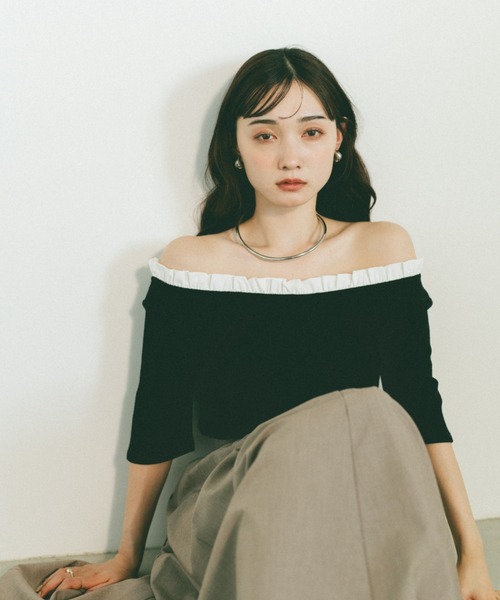 バイカラーフリルトップス/2WAY/オフショル着用可（Tシャツ