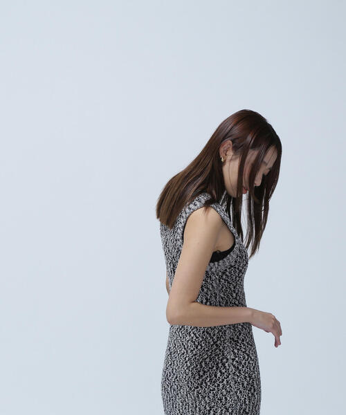 NATURAL BEAUTY BASIC(ナチュラルビューティーベーシック)の「◇メッシュナローニットワンピース(ワンピース・レディース・ベージュ系その他/ブラック系その他/レッド・MEDIUM/P/S)」の5枚目の写真