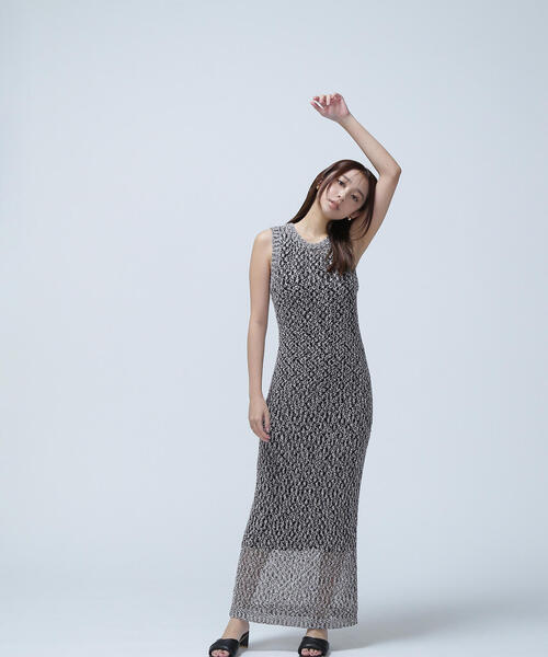 NATURAL BEAUTY BASIC(ナチュラルビューティーベーシック)の「◇メッシュナローニットワンピース(ワンピース・レディース・ベージュ系その他/ブラック系その他/レッド・MEDIUM/P/S)」の6枚目の写真