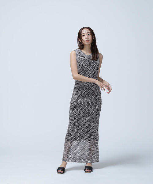 NATURAL BEAUTY BASIC(ナチュラルビューティーベーシック)の「◇メッシュナローニットワンピース(ワンピース・レディース・ベージュ系その他/ブラック系その他/レッド・MEDIUM/P/S)」の9枚目の写真