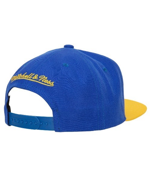 Mitchell&Ness(ミッチェル&ネス)の「Mitchell & Ness NBA TEAM 2 TONE 2.0 SNAPBACK(ミッチェル&ネス NBA チーム 2トーン 2.0 スナップバック)(キャップ・メンズ・ブルー系/ブラック系/ネイビー系/レッド系・FREE)」の9枚目の写真