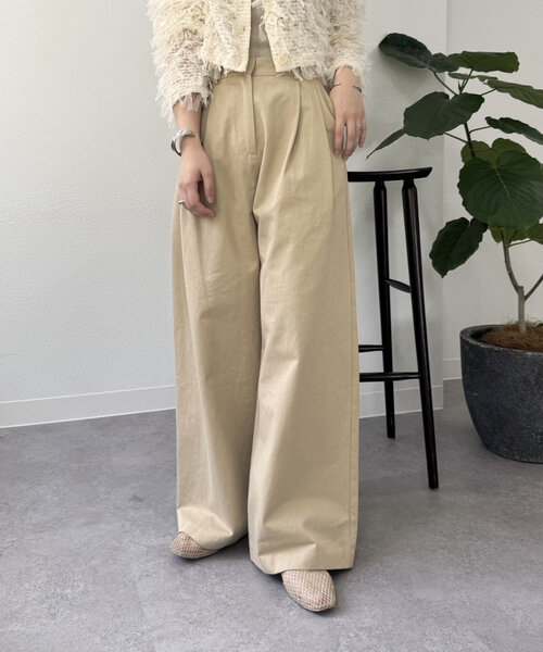 mystic（ミスティック）の「タックチノパンツ（チノパンツ・レディース・ベージュ/イエロー・FREE）」の2枚目の写真