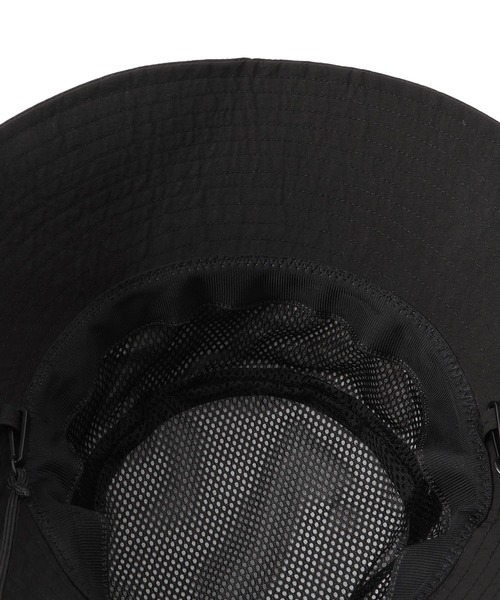 VIS(ビス)の「【遮熱/UVカット】かぶるだけでマイナス14℃!シルバーコーティングハット(ハット・レディース・ベージュ/ブラック・FREE)」の8枚目の写真