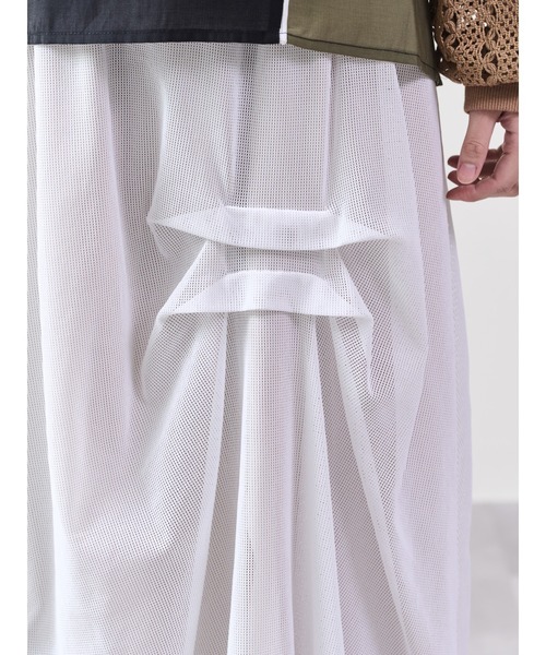 DOLLUPOOPS（ドールアップウップス）の「メッシュタック配色スカート（スカート・レディース・オフホワイト/ブラック・38）」の14枚目の写真