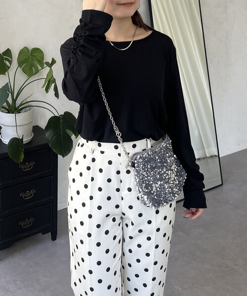 prose verse（プロズヴェール）の「袖シャーリングオーバーサイズシアートップス（Tシャツ/カットソー・レディース・ピンク/オフホワイト/ブラック・FREE）」の11枚目の写真