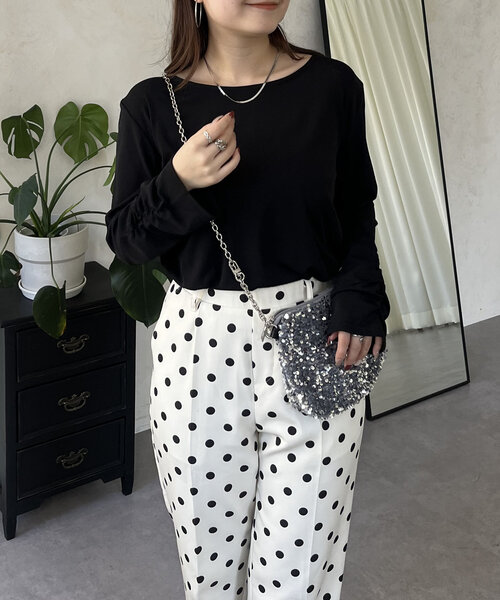 prose verse（プロズヴェール）の「袖シャーリングオーバーサイズシアートップス（Tシャツ/カットソー・レディース・ピンク/オフホワイト/ブラック・FREE）」の12枚目の写真