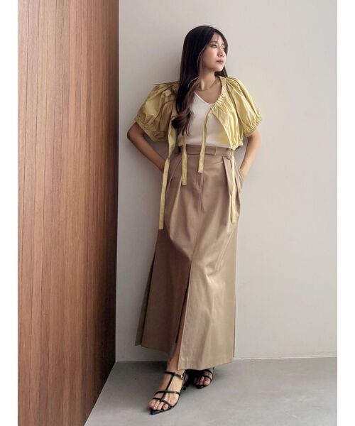 OUNNOUN(オウンノウン)の「【OUNNOUN】ギャバスリットデザインスカート(スカート・レディース・ベージュ/ブラック・MEDIUM/SMALL)」の4枚目の写真