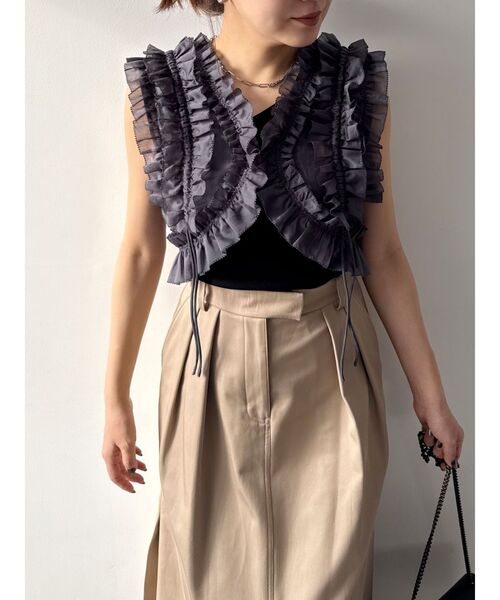 OUNNOUN(オウンノウン)の「【OUNNOUN】ギャバスリットデザインスカート(スカート・レディース・ベージュ/ブラック・MEDIUM/SMALL)」の7枚目の写真