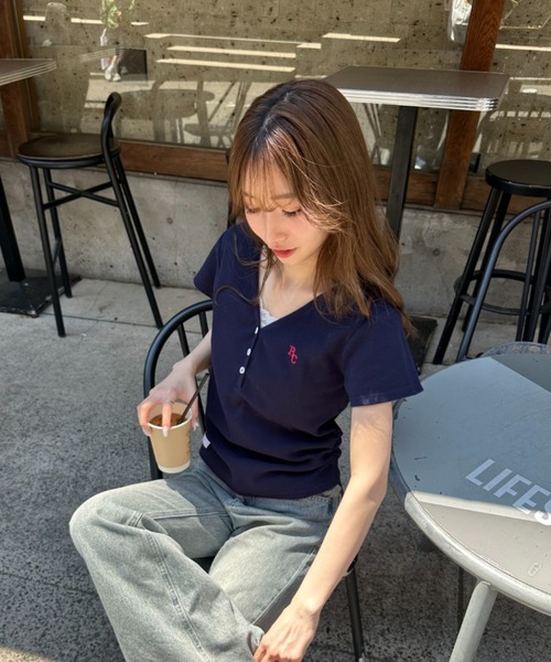 WEB限定/お気に入り登録2.6万人】Vネックヘンリー胸刺繍半袖Tシャツ（T