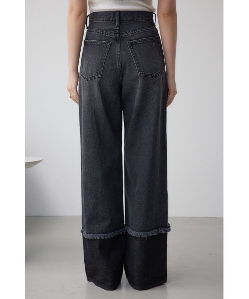 AZUL by moussy(アズールバイマウジー)の「AZUL DENIM スウィッチングバイカラーデニム(デニムパンツ・レディース・ブルー/ライトブラック・SMALL/MEDIUM)」の21枚目の写真