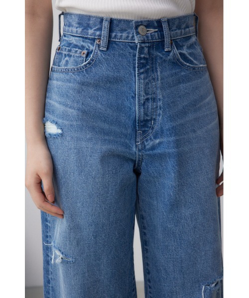 AZUL by moussy(アズールバイマウジー)の「AZUL DENIM スウィッチングバイカラーデニム(デニムパンツ・レディース・ブルー/ライトブラック・SMALL/MEDIUM)」の8枚目の写真