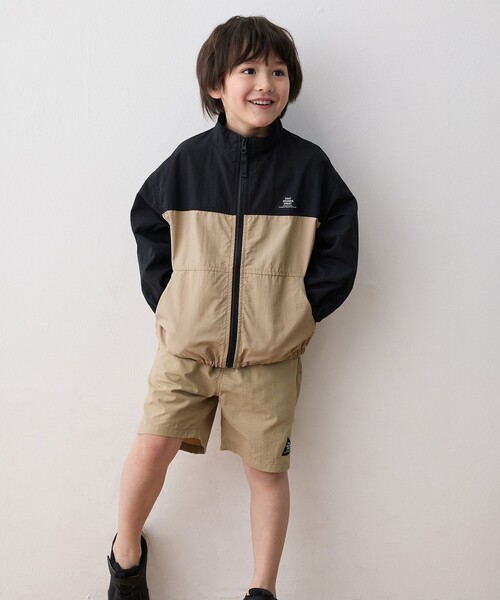 ANY（エニィ）の「スタンドカラー ウインドブレーカー（ブルゾン・キッズ・ブラック系/ブルー系/ライトイエロー系・110/100/120/130）」の8枚目の写真