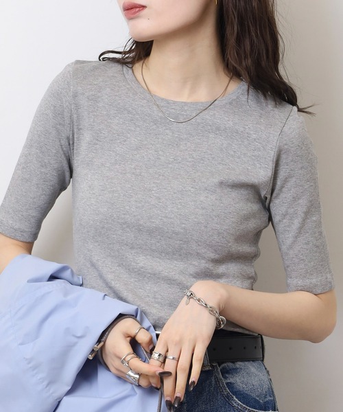atONE(アットワン)の「コットンフライス5分袖Tシャツ(Tシャツ/カットソー・レディース・ブラック/ネイビー/杢グレー/オフホワイト/チャコールグレー・4L/3L/LL/L/M)」の12枚目の写真