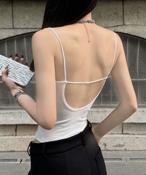 aimoha(アイモハ)の「カップ付きキャミソール (SS)(キャミソール・レディース・ホワイト/ブラック/イエロー/チョコ・FREE)」の12枚目の写真