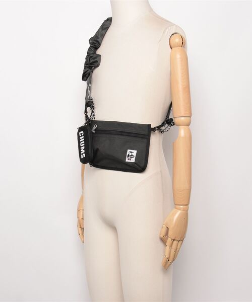 CHUMS（チャムス）の「チャムス CHUMS Wearable Sling Shoulder Bag Sweat Nylon（ショルダーバッグ・メンズ・その他・ONE SIZE）」の5枚目の写真