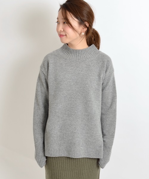 SHIPS for women（シップスフォーウィメン）の「ハイネックサイドスリットプルオーバー（ニット/セーター・レディース・オフホワイト/グレー/ネイビー・ONE SIZE）」の3枚目の写真