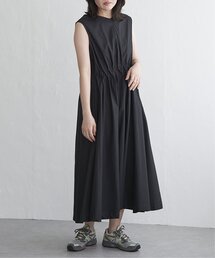 ウエストタックノースリーブワンピース