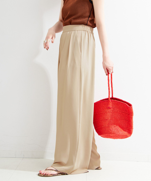 B.C STOCK（ベーセーストック）の「【WEB限定】ウォッシャブル / タックワイドパンツ（スラックス・レディース・ブラック/ベージュ・SMALL/MEDIUM）」の17枚目の写真