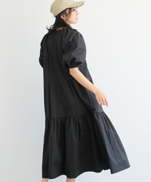 BARNYARDSTORM(バンヤードストーム)の「BARNYARDSTORM / Vネックボリュームスリーブワンピース(ワンピース・レディース・ブラック/パープル・S/M)」の3枚目の写真