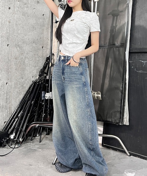 Figments（フィグメンツ）の「メタルバッジスタッズＴ（Tシャツ/カットソー・レディース・ホワイト/ブラック・FREE）」の5枚目の写真