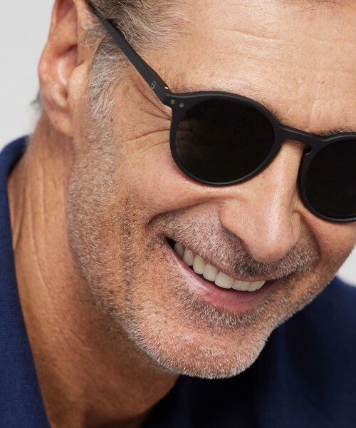 IZIPIZI（イジピジ）の「【IZIPIZI/イジピジ】SUN#D Iconic pantos（サングラス・メンズ・ブラック系その他/ブラウン系その他/ブラック/イエロー/ブラウン系その他2/ダークブラウン/ベージュ系その他・FREE）」の9枚目の写真