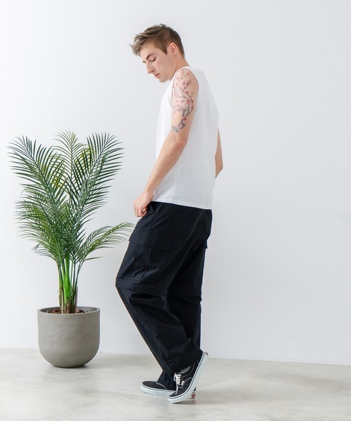 JEANS MATE(ジーンズメイト)の「【汗染みの目立ちにくいTシャツ ZEROSTAIN/ゼロステイン】クルーネックノースリーブ 防汚 UVカット(Tシャツ/カットソー・メンズ・ホワイト/ネイビー/ブラック・LARGE/X-LARGE/MEDIUM)」の8枚目の写真