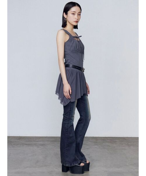 EMODA（エモダ）の「ハングベルトハイウエストフレアパギンス（デニムパンツ・レディース・ブラック/インディゴブルー・X-SMALL/SMALL/MEDIUM）」の12枚目の写真