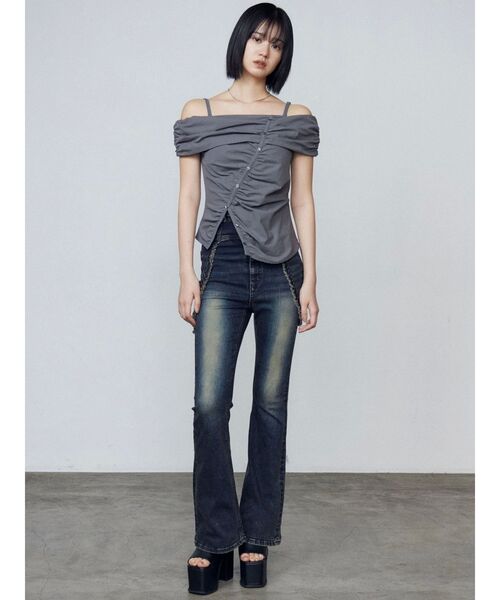 EMODA（エモダ）の「ハングベルトハイウエストフレアパギンス（デニムパンツ・レディース・ブラック/インディゴブルー・X-SMALL/SMALL/MEDIUM）」の15枚目の写真