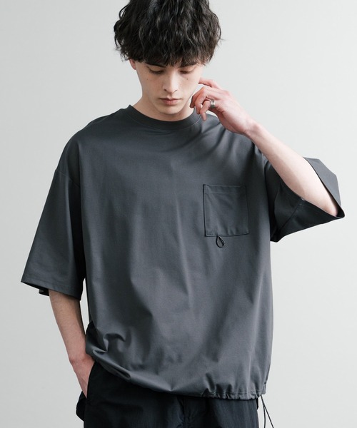 Rocky Monroe（ロッキーモンロー）の「オーバーサイズUVカットTECHドローコード半袖Tシャツ（Tシャツ/カットソー・メンズ・チャコール/ブラック/ライトグレー/ホワイト・LL/M/L）」の4枚目の写真