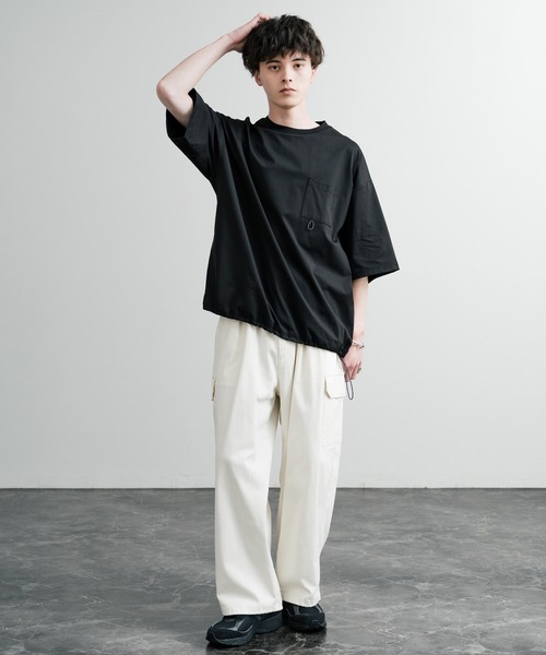 Rocky Monroe（ロッキーモンロー）の「オーバーサイズUVカットTECHドローコード半袖Tシャツ（Tシャツ/カットソー・メンズ・チャコール/ブラック/ライトグレー/ホワイト・LL/M/L）」の5枚目の写真