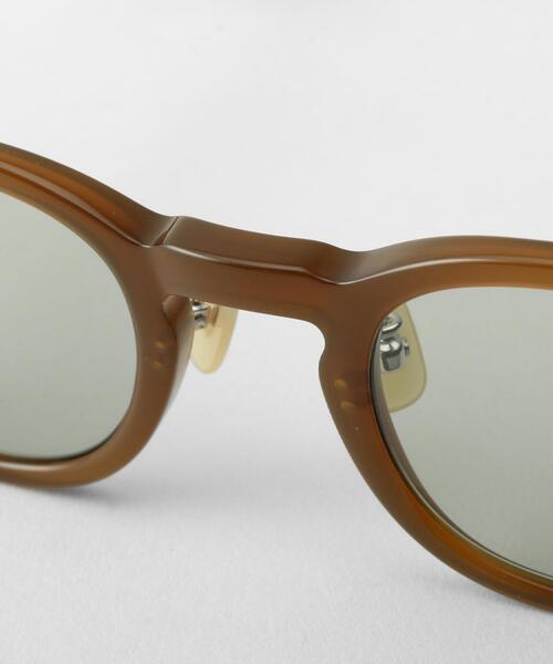 TAKEO KIKUCHI（タケオキクチ）の「【TAKEO KIKUCHI × THE BEDFORD HOTEL】ウェリントンフレーム サングラス（サングラス・メンズ・ブラック/ホワイト系/ブラウン系・00）」の7枚目の写真