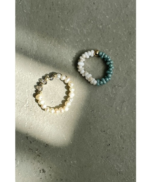 marjour（マージュール）の「BEADS RING（リング・レディース・グレー/ブルー・13号）」の4枚目の写真