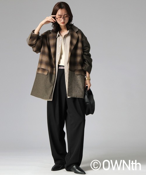 antiqua(アンティカ)の「ツータック ワイドパンツ(その他パンツ・レディース・ブラック/グレー・ONESIZE)」の3枚目の写真
